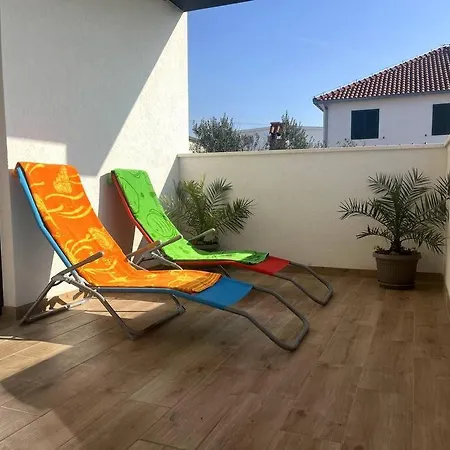 Apartment Lamare
