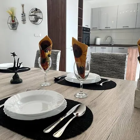 Lamare Apartment